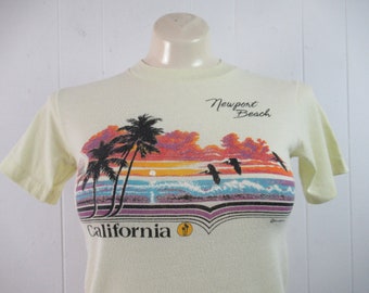 Vintage t shirt, 1980s t shirt, Newport Beach, California, travel t shirt, vintage clothing, size small