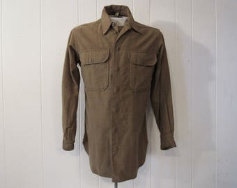 Camisa vintage, camisa de la Segunda Guerra Mundial, uniforme de la Segunda Guerra Mundial, camisa militar, camisa del ejército de la década de 1940, camisa militar de los Estados Unidos, ropa vintage, mediana.