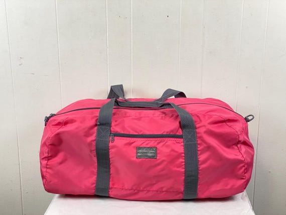 Vintage duffel bag, Eddie Bauer bag, pink duffel bag, duffel bag, nylon duffel bag, color duffel bag, Script Eddie Bauer, vintage luggage