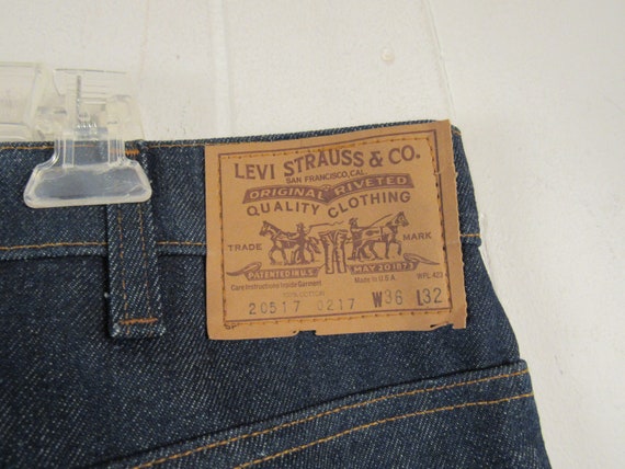 Vintage Levis jeans, size 36 x 33, vintage pants,… - image 6
