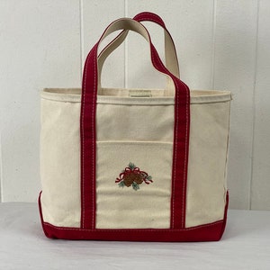 Vintage L.L. Bean bag, Boat and Tote, LL Bean bag, canvas bag, vintage tote, Christmas bag, Acorns and ribbon embroidery, vintage luggage