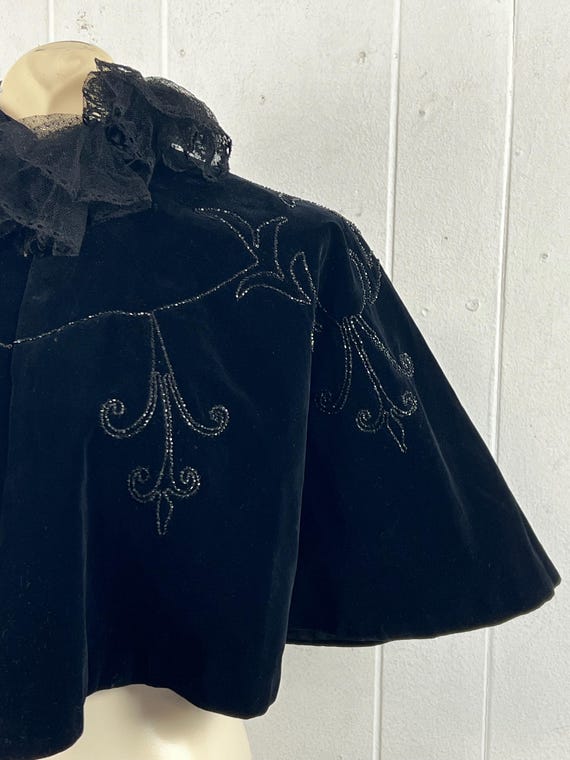 Vintage cape, size medium, 1900s cape, Edwardian … - image 3