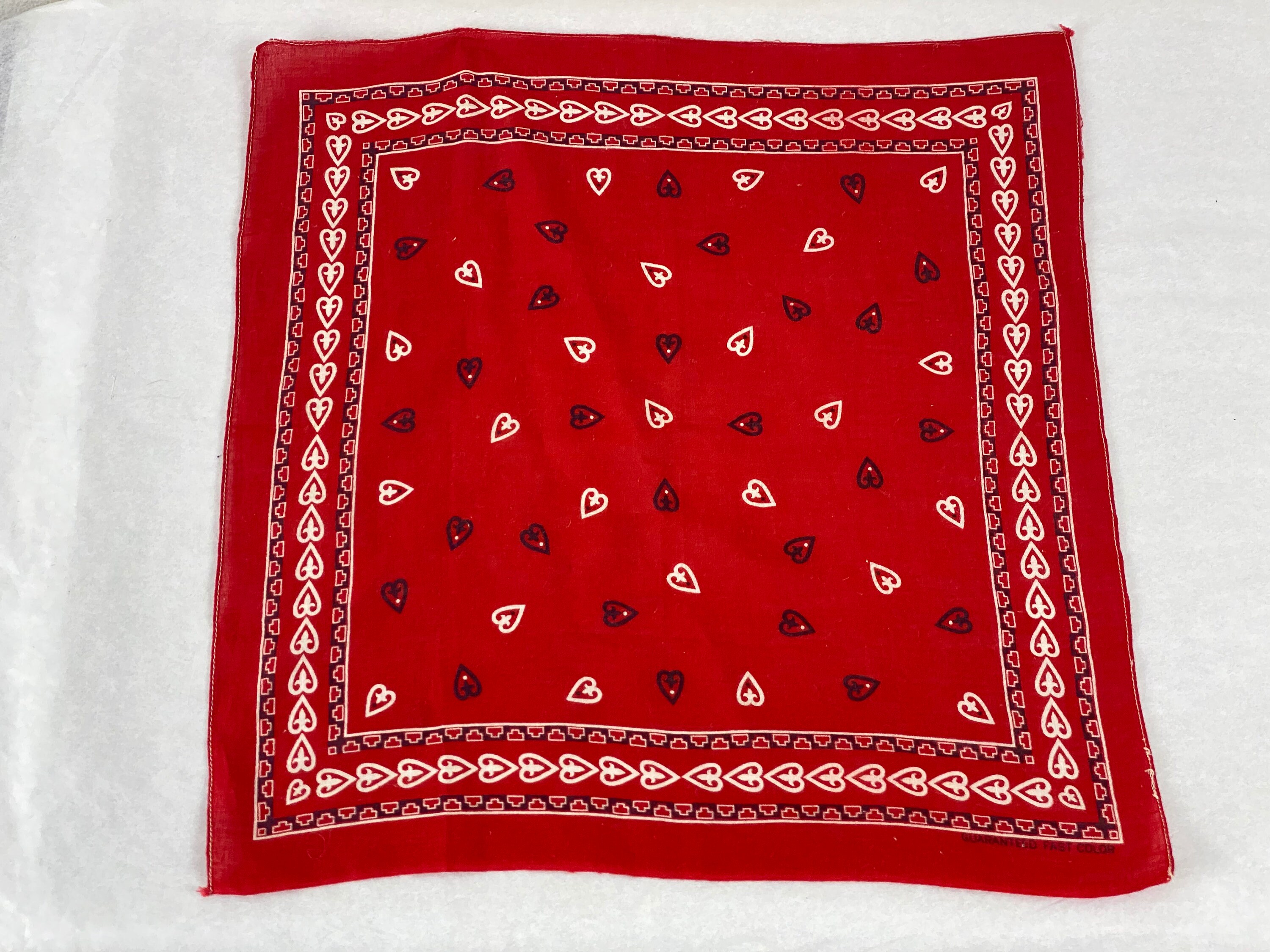 Vintage Bandana, Red Bandana, 1940s 1950s Bandana, Guaranteed Fast Color Bandana, Red Bandana, Heart Bandana, Western Wear, Vintage Workwear - Etsy Vintage Bandana, Red Bandana, 1940s 1950s Bandana, Guaranteed Fast Color Bandana, Red Bandana, Heart Bandana, Western Wear, Vintage Workwear - Etsy
