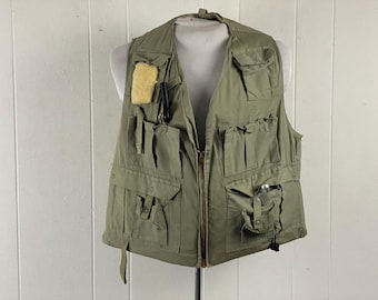 60s 70s Vintage 100% Cotton Hunting Vest Zipper Fly Size Medium