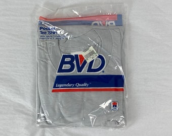 Vintage t shirt, size large, pocket t shirt, 1980s t shirt, gray pocket t shirt, B.V.D. t shirt, plain t shirt, vintage clothing, NOS