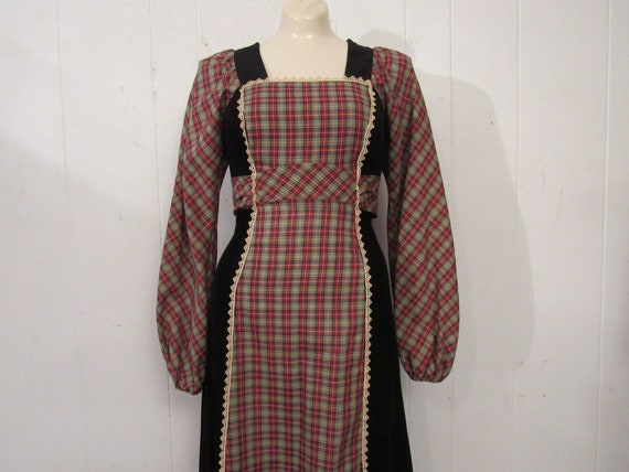 Vintage dress, 1970s dress, peasant dress, Jody T