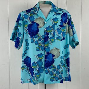 Vintage shirt, size XL, 1970s shirt, Hawaiian shirt, vintage Hawaiian, sea shell, Tropicana shirt, clams shirt, Tiki shirt, vintage clothing
