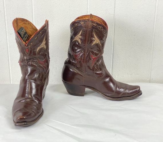 1950s cowboy boots, size 9 1/2, Acme boots, western boots, shorty cowboy boots, PeeWee inlay boots, vintage boots, vintage clothing