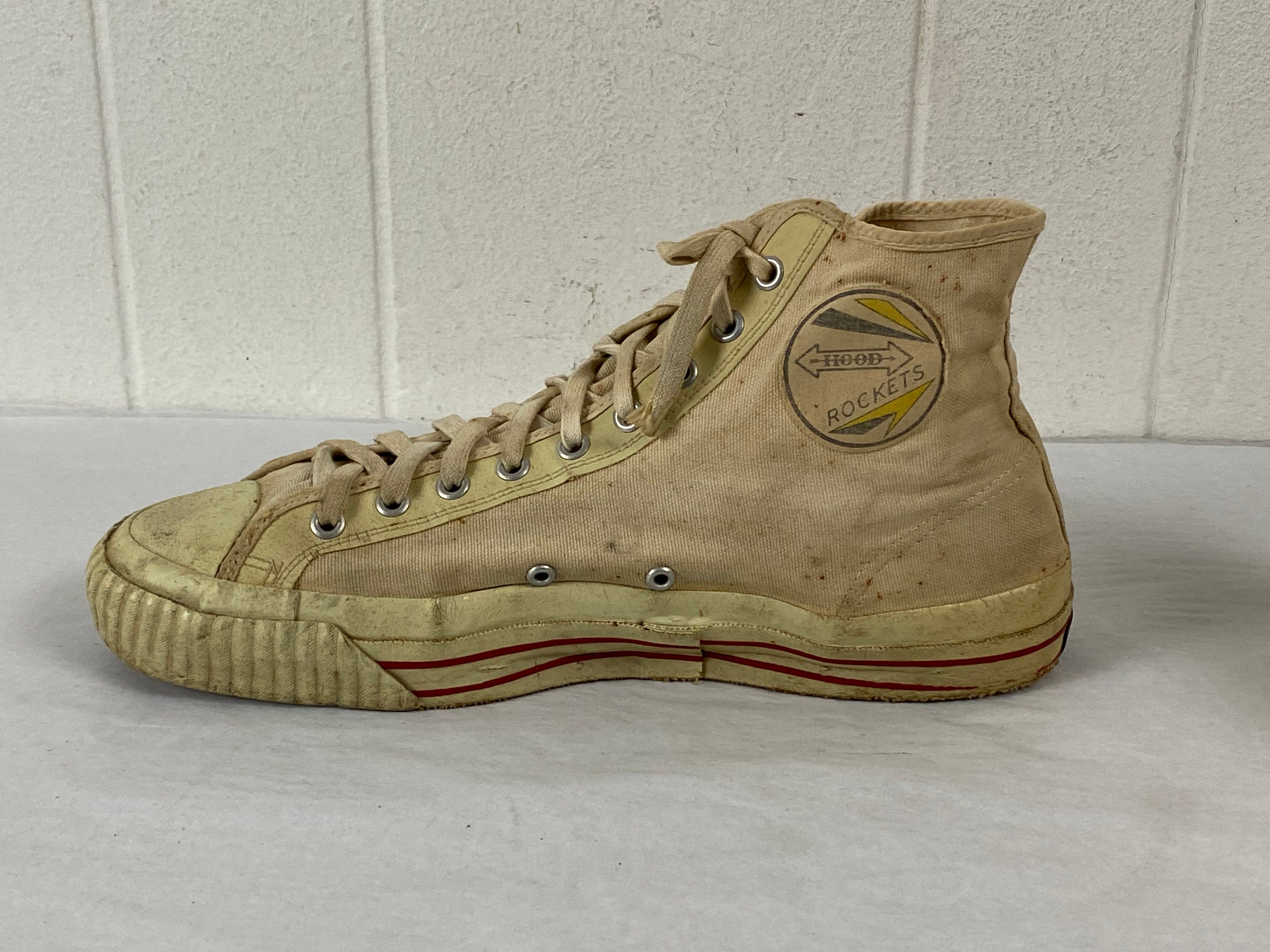 Vintage Gym Shoes, Size 10 1/2, 1940s Shoes, Hood Rockets