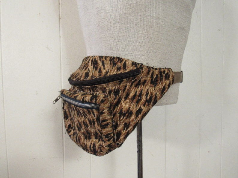 size large animal print fanny pack Vintage fanny pack vintage clothing leopard print fanny pack