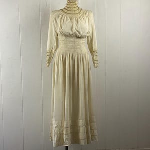 Vintage dress, size XS, Edwardian dress, 1900s dress, tall neck, Gothic dress, victorian dress, antique white dress, vintage clothing