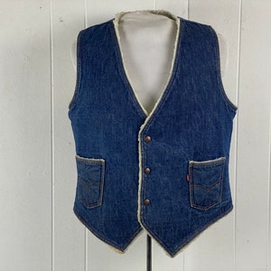 Vintage denim vest, size large, vintage Levi's vest, denim vest, vest coat, fleece lined, vintage Levi's, Sherpa vest, vintage clothing image 1