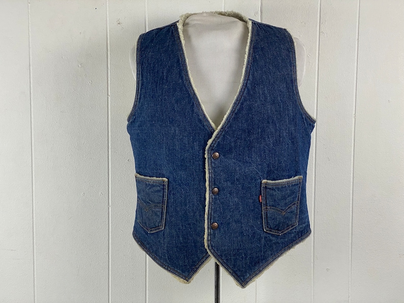 Vintage denim vest, size large, vintage Levi's vest, denim vest, vest coat, fleece lined, vintage Levi's, Sherpa vest, vintage clothing image 1