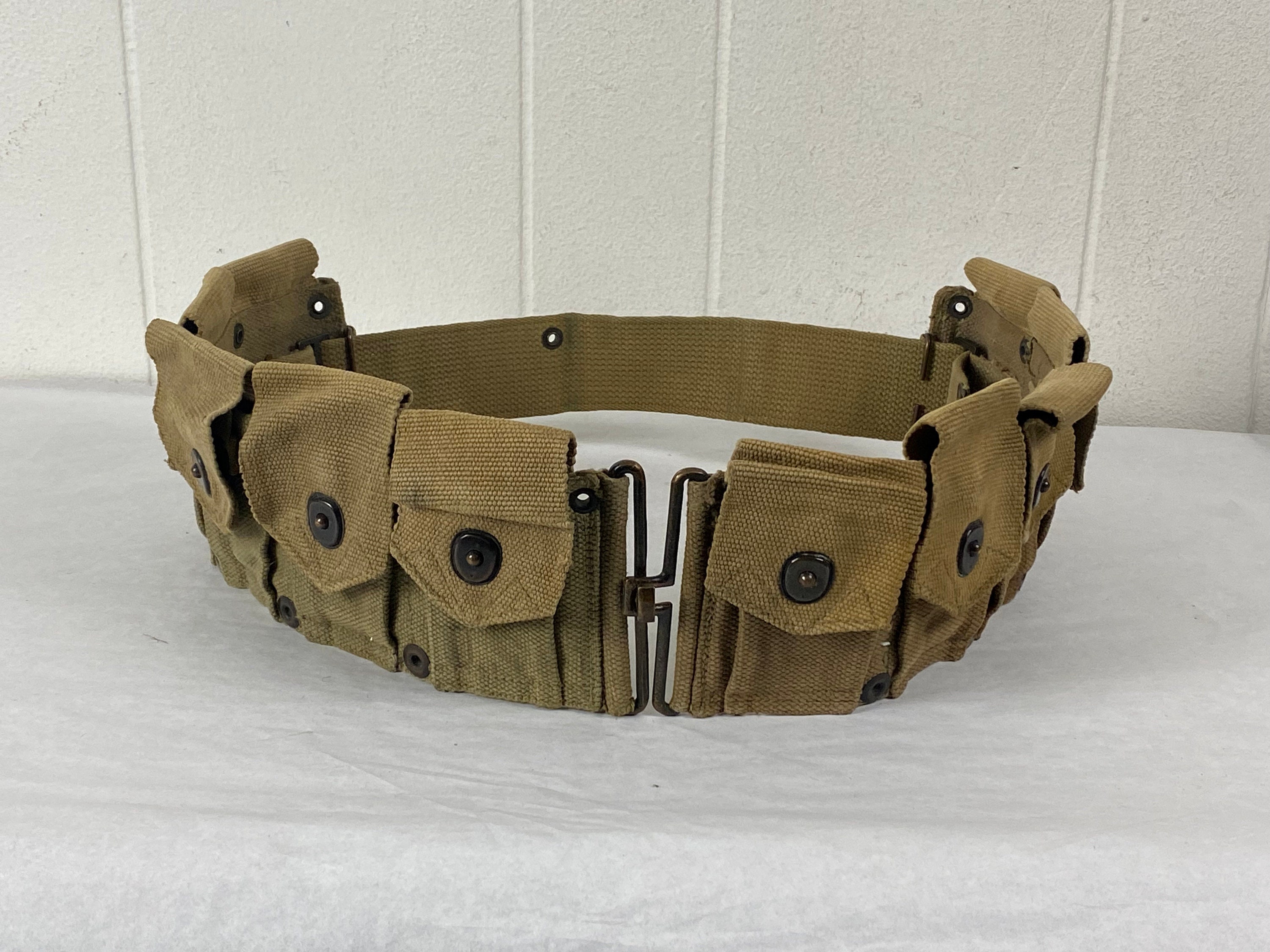 Vintage Belt, 1940s Belt, U.S. Army Belt, Ammo Belt, Web Belt, Bandolier, Military Belt, Dated 1942, Vintage Clothing - Etsy Vintage Belt, 1940s Belt, U.S. Army Belt, Ammo Belt, Web Belt, Bandolier, Military Belt, Dated 1942, Vintage Clothing - Etsy