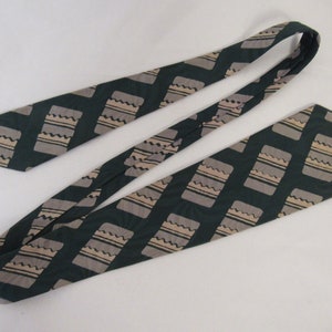 Vintage necktie, 1950s tie, green tie, silk tie, mid century modern, Freem's Waldorf Astoria, NY, vintage clothing