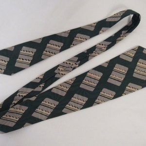Vintage necktie, 1950s tie, green tie, silk tie, mid century modern, Freem&#39;s Waldorf Astoria, NY, vintage clothing