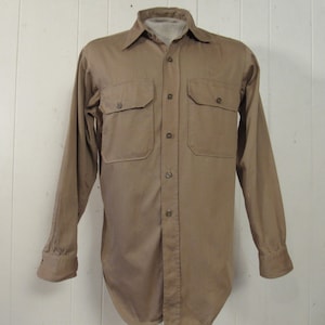 Vintage shirt, work shirt, 1950s shirt, khaki shirt, cotton shirt, Lion Built shirt, vintage workwear, vintage clothing, size medium