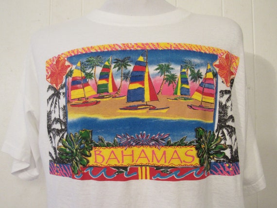 Vintage t-shirt, graphic t shirt, Bahamas t shirt… - image 1