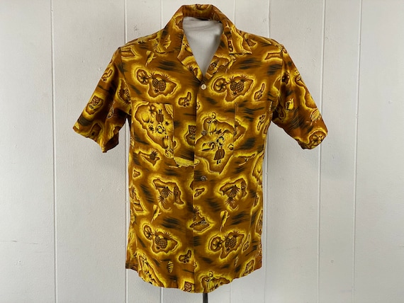 Vintage shirt, sizer small, Hawaiian shirt, 1960s Hawaiian shirt, Tiki shirt, Hawaiian Knights, Hawaiian maps shirt, vintage clothing