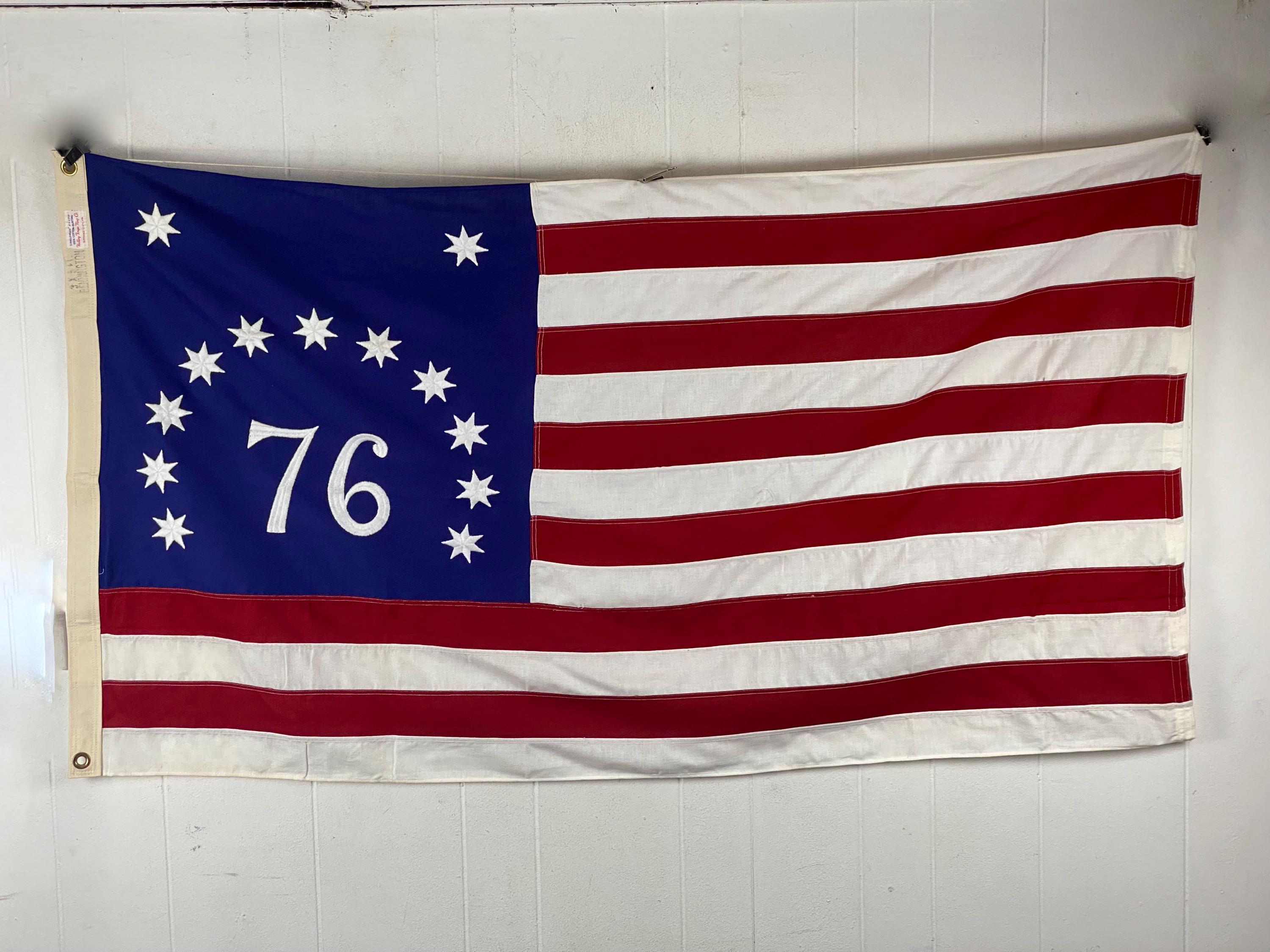 １９７６星条旗。 Vintage Flag, 3