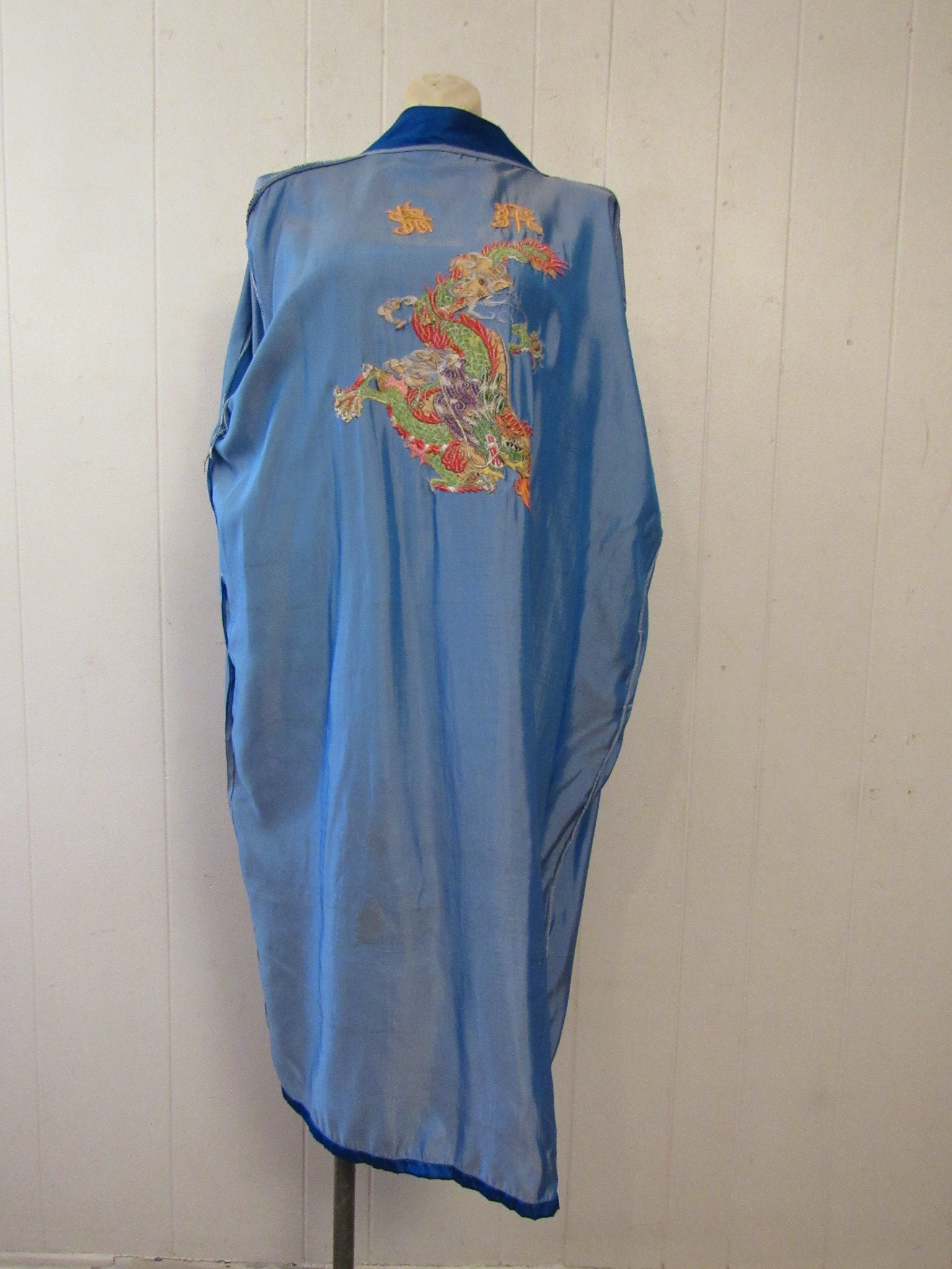 Vintage Robe, Asian Robe, Silk Robe, Embroidered Robe, Dragon Robe ...