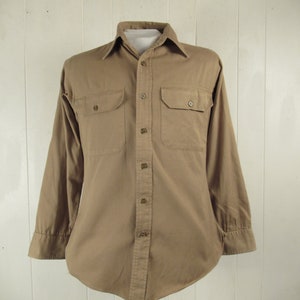 Vintage shirt, military shirt, work shirt, 1960s shirt, khaki shirt, vintage clothing, size medium