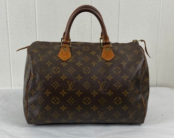 Authentic Luis Vuitton speedy bag, vintage bag, designer purse, bag, LV purse, vintage handbag, Louis Vuitton luggage, vintage duffel