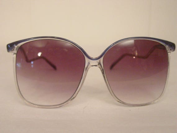 Vintage sunglasses, 1980s sunglasses, blue sunglas