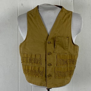 Vintage 1950s vest, size small, vintage vest, hunting vest, workwear, shotgun vest, bird hunting vest, brown duck vest, vintage clothing