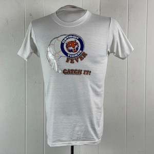 Vintage t-shirt, 70s t shirt, Detroit Tigers t shirt, baseball t shirt, Detroit t shirt, Detroit Tigers Fever, vintage clothing, size small