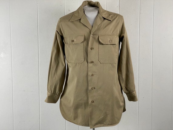 Vintage shirt, size medium, military shirt, Army shirt, 1940s shirt, khaki shirt, plain shirt, work shirt, vintage clothing