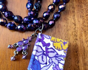 Handmade book necklace, Liberty fabric, ref 168