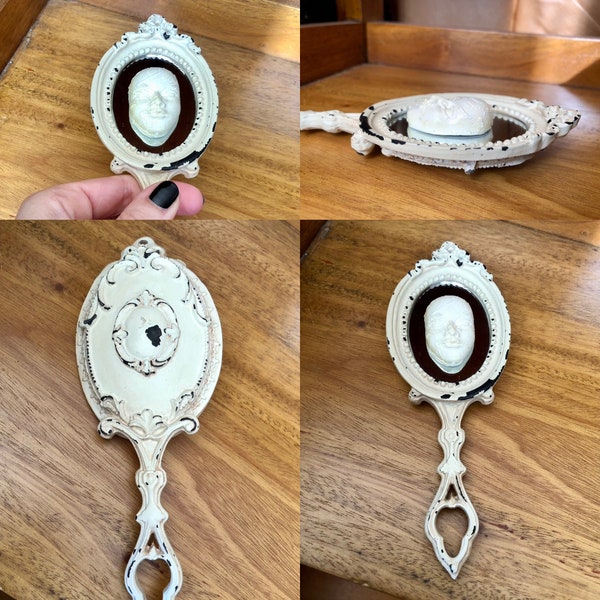 Curio mini hand mirror with clay face (ref 124)