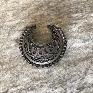 Egyptian inspired vintage brooch