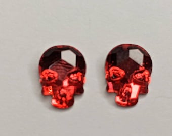 Small skull earrings - red crystal skulls - mini earrings - punk emo goth halloween - steampunk - skull earrings - Dainty - red studs