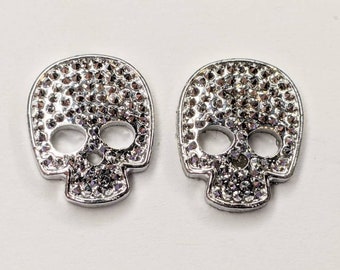Skull earrings - dainty jewelry - silver skulls - horror studs punk rock - Halloween earrings  - kid earrings - stud earrings - stud ears