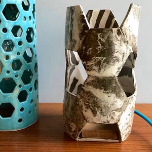 Contemporary Marbled Hexagon Ceramic Table Lamp image 2