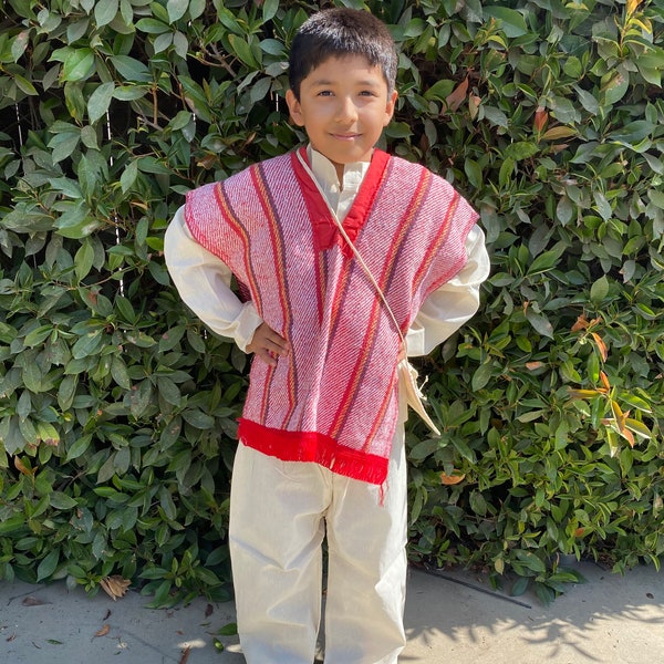 Traje de Poncho Rojo para Niños / Traje de manta bordado (Incluido Bolso Tejido)/ Cinco de Mayo / Traje de Niño / Traje Cultural de Niño / Traje Indito