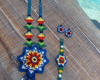 Handmade Mexican Beaded Necklace: Colorful Floral Design