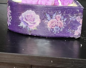 Hjärtliknande ljus, doftande med syren och vanilj