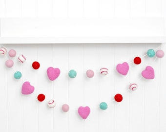 Valentines Garland, Valentines Day Felt Ball Garland, Valentines Day Party, Heart Garland