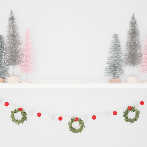 Classic Christmas Wreath Garland - Mantel Decoration - Red, Green, Ivory, and Oatmeal - Wool Felt Balls