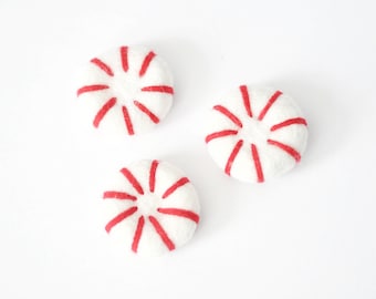 Loose felt peppermints - DIY Christmas craft - Red and White - 4 cm