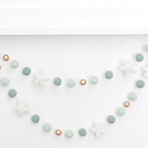 Felt Star Garland: Mint and Gold Nursery