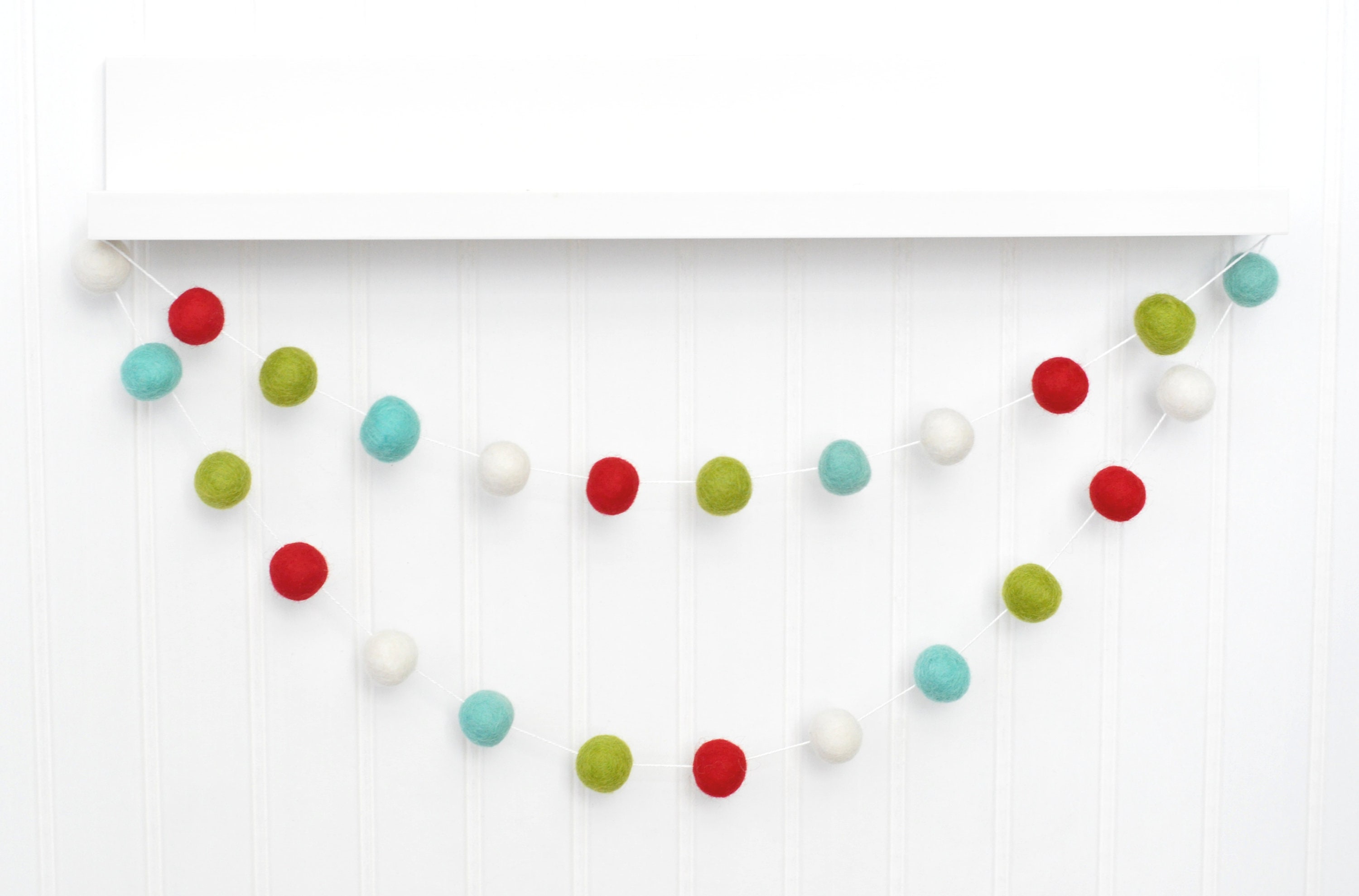 39 Christmas Room Ideas for Every Space in Your Home: Transform Your House into a Winter Wonderland 23 Colorful Christmas Tree Decor - Red Green Aqua Felt Ball Garland -…