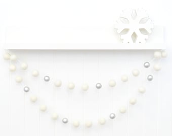 White and Silver Christmas Decoration - Felt Ball Garland - Mantle - Tree Bunting