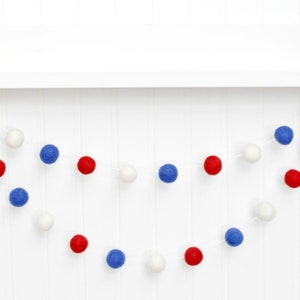 4th July Party Decor, 4th of July Garland, Fourth of July Decorations, Red White Blue Felt Ball Garland, Patriotic Banner, American Decor