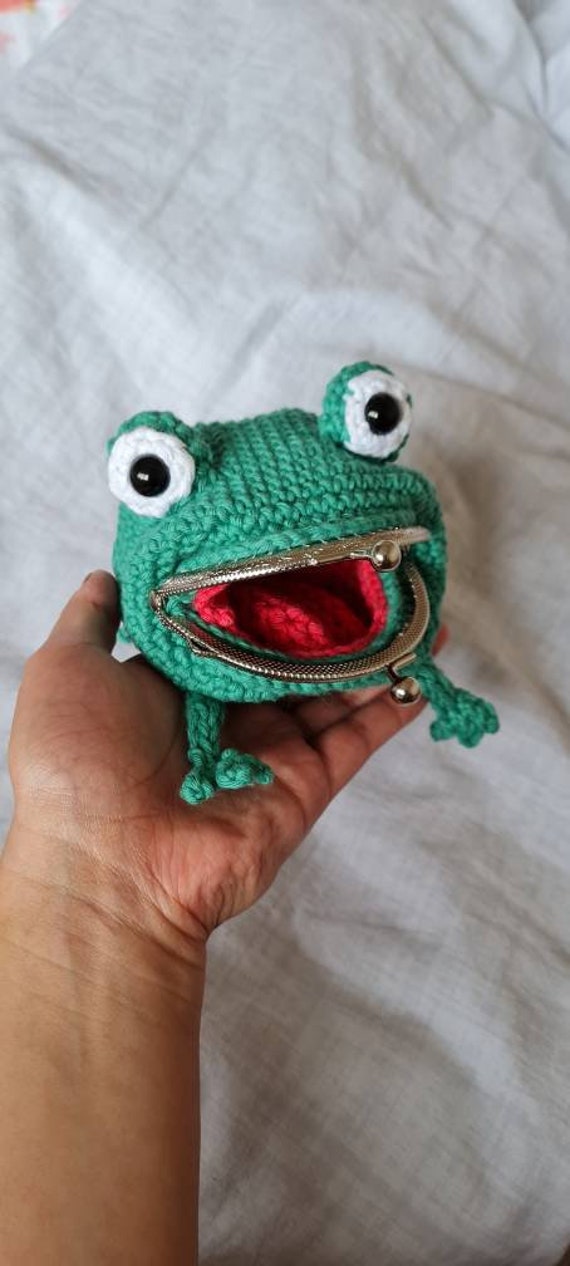 naruto frog purse