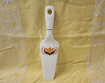 Vintage Hand Painted Cake or Pie Server, Ceramic, Wheat Pattern, 9.5" Long, 1970's (Read Description) (Shipping Included)