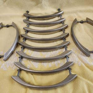 12-Mid-Century Pull-Knobs, Stainless, Metal, Handles, Knobs, Pulls, Cabinet/Dresser Drawer, 5.75" L (Read Description) (Shipping Included) Bild 2